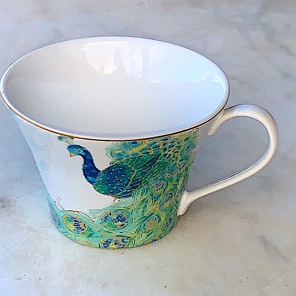 222 FIFTH LAKSHMI CUP & SAUCER SET NEW PEACOCK - Picture 5 of 9